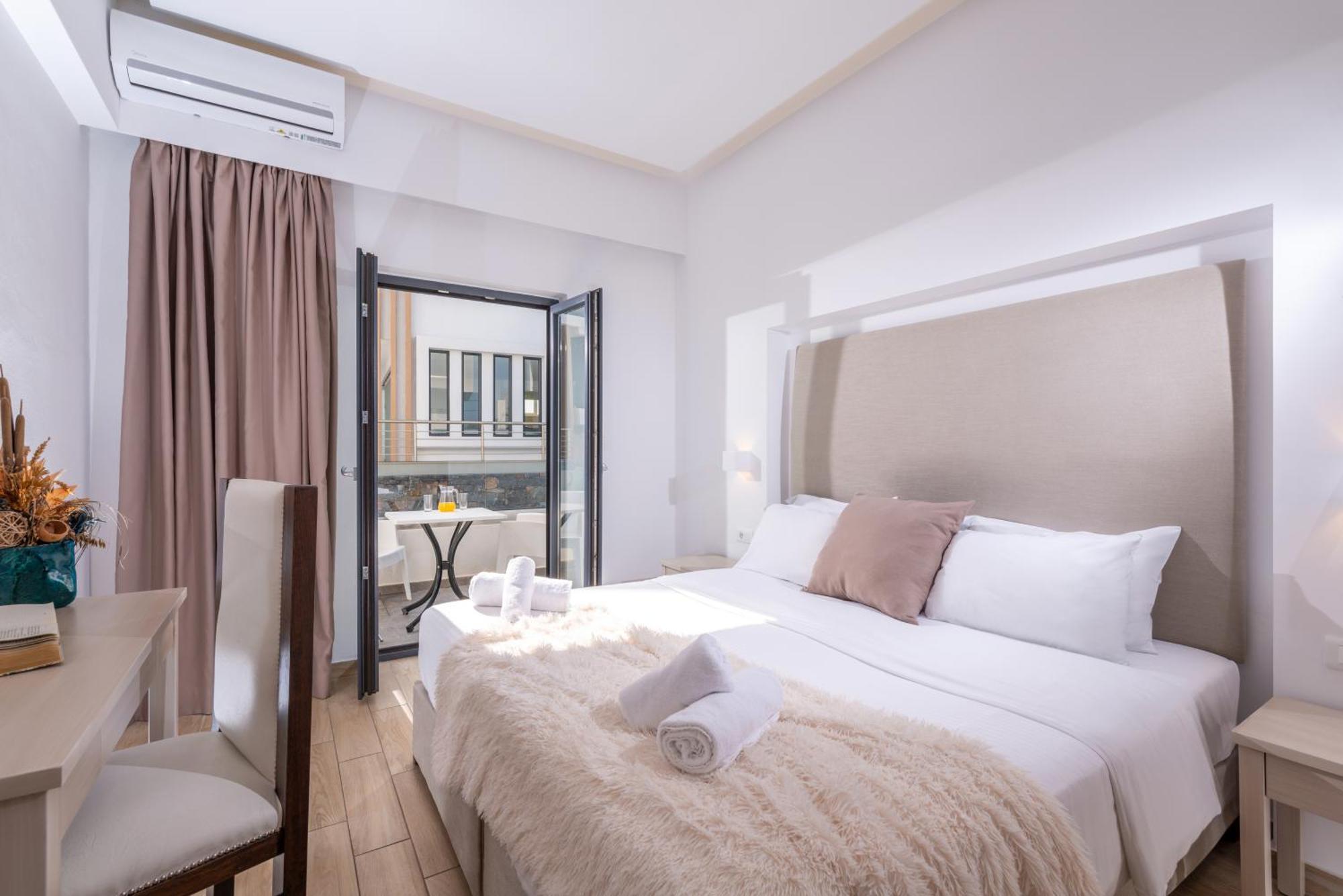 Golden Bay Boutique Hotel & Bungalows Kokkini Hani Bilik gambar
